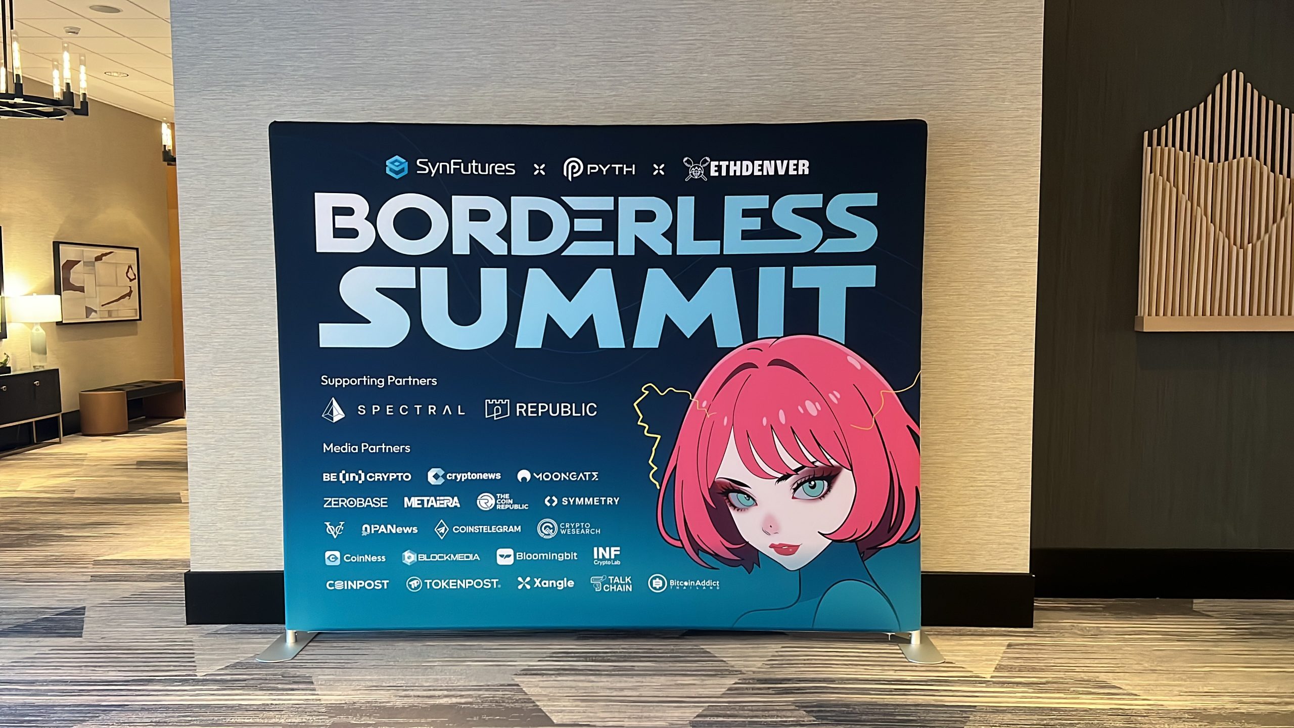 Design Tips for Eye-Catching Tradeshow Signs